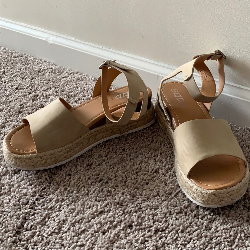 Beige Espadrilles Platform Sandals